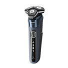 Philips Wet & Dry Shaver- USB-A Charging with Soft Pouch - S5885/10