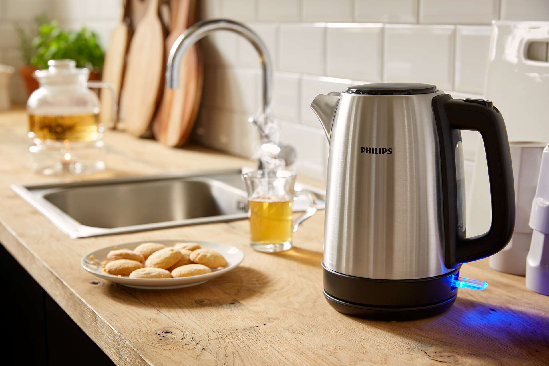 Philips Daily Stainless Steel Kettle-HD9350/90